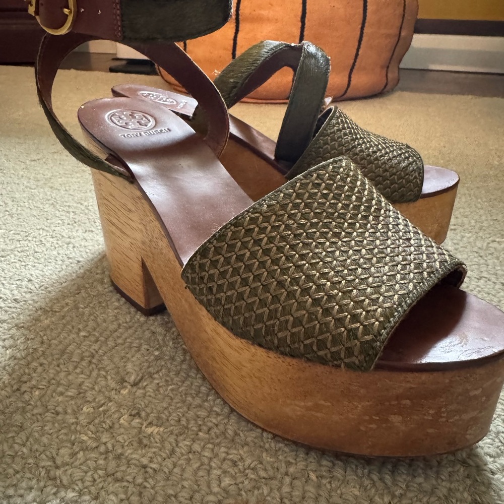 Tory Burch Olive Green Platform Sandals
